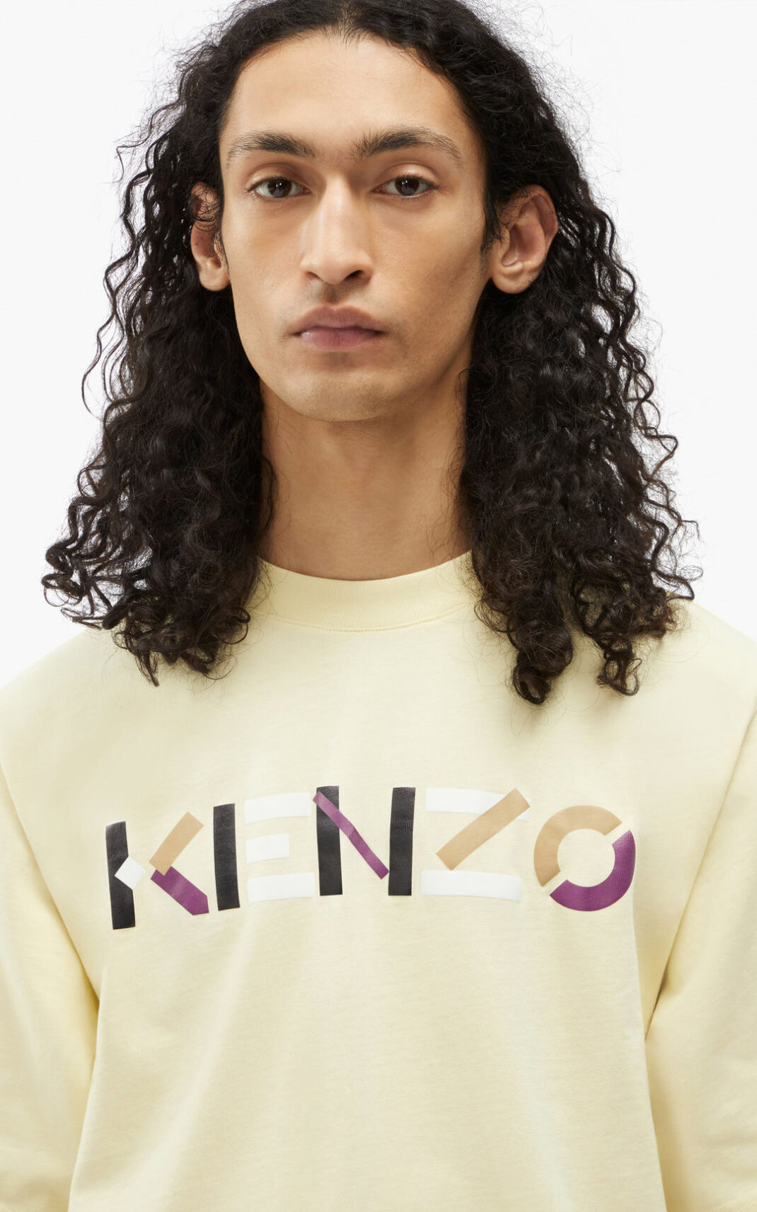 Camiseta Kenzo Multicoloured oversize Logo Masculino - Creme | 398RGPBNS